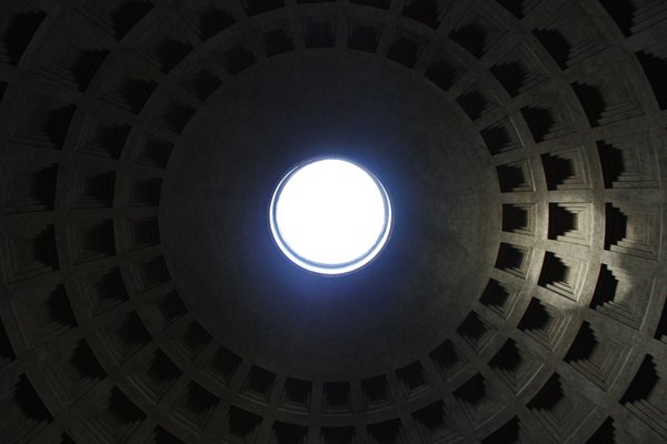pantheon light