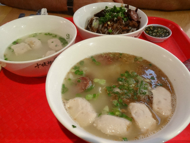 lot 10 hutong - pork noodle soup