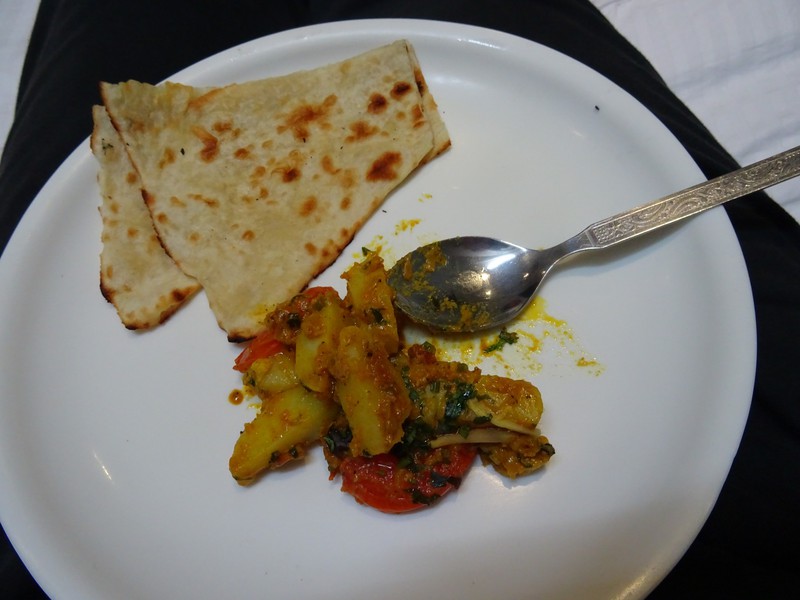 aloo gobi and butter naans