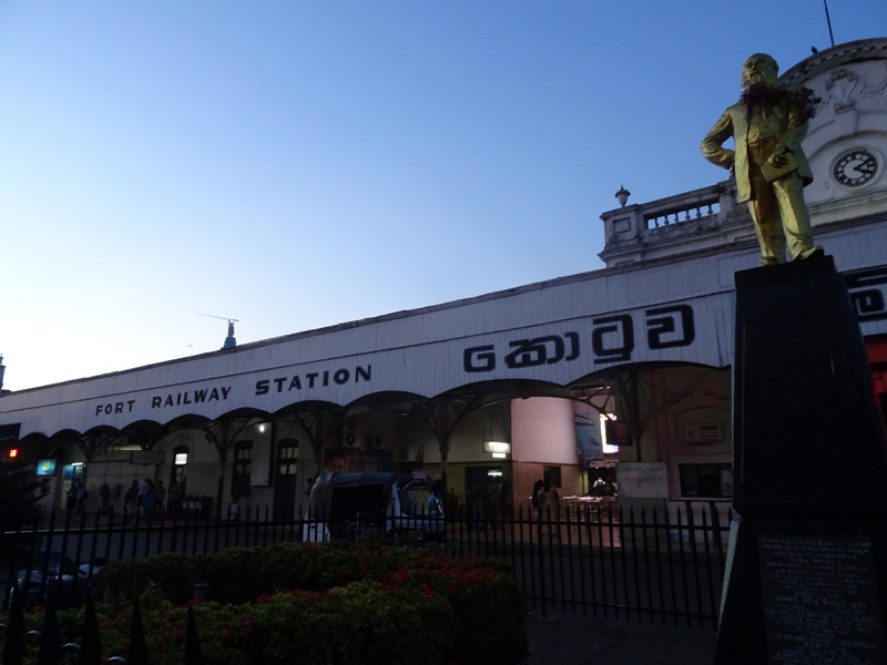 fort railway station