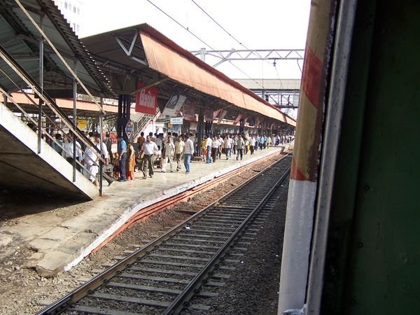 train station mumbai