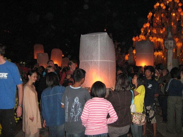 Sending a kratong to the sky on NYs eve