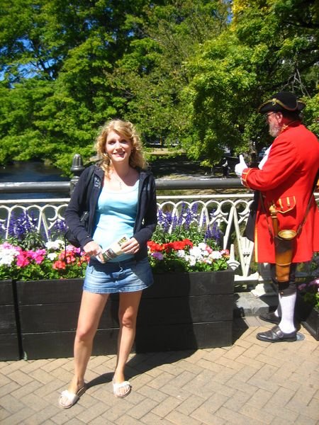 Victoria and the Town Crier!