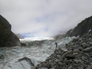 Looking up the Franz Josef glacier