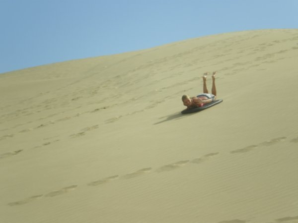 Sel dune boarding!