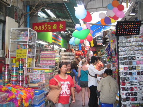 Busy Soi's in the market
