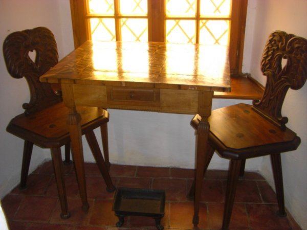 cool table in the castle