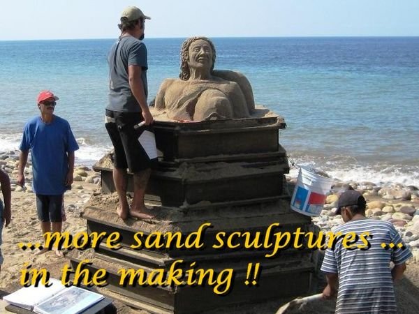 .... more sand sculptures ....