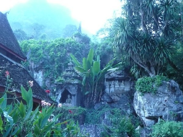 Chiang Dao (Temple in a Cave)