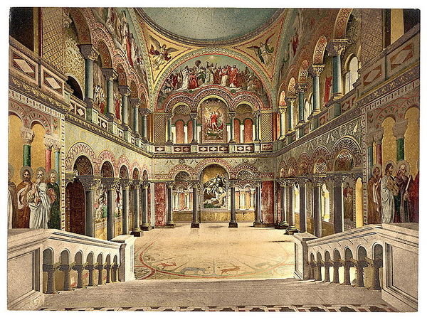 Salón del trono en una postal de final del XIX