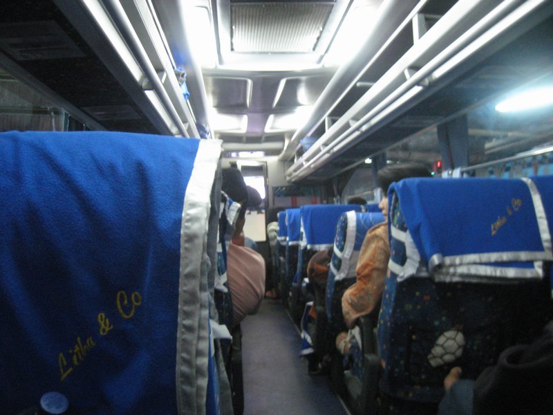 Bus Makassar Rantepao