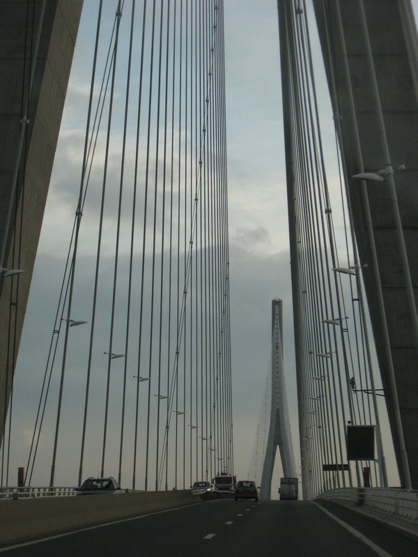 Puente de Normandía --- Bridge iof Normandy