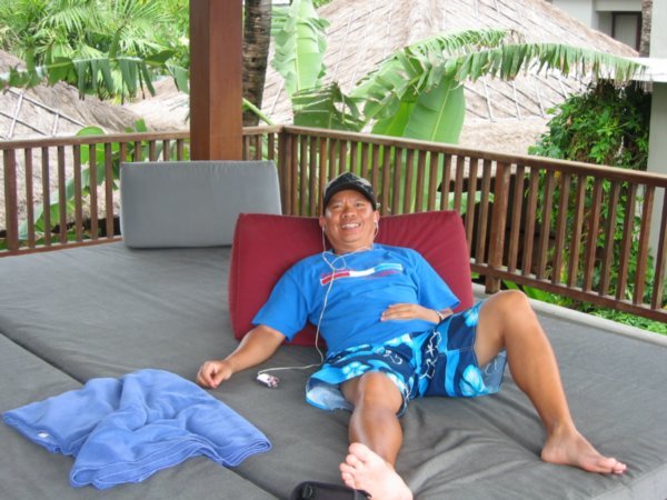 Steven relaxed at the Pool side with his own private bangalow