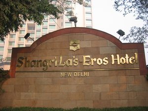 Shangri-la Eros Hotel During the Day 1