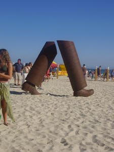 Sculptures by the sea (4)