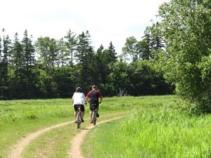 Bicycle Touring, Confederation Trail