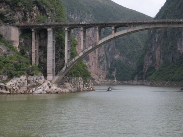 Bridge over Yangtse river.
