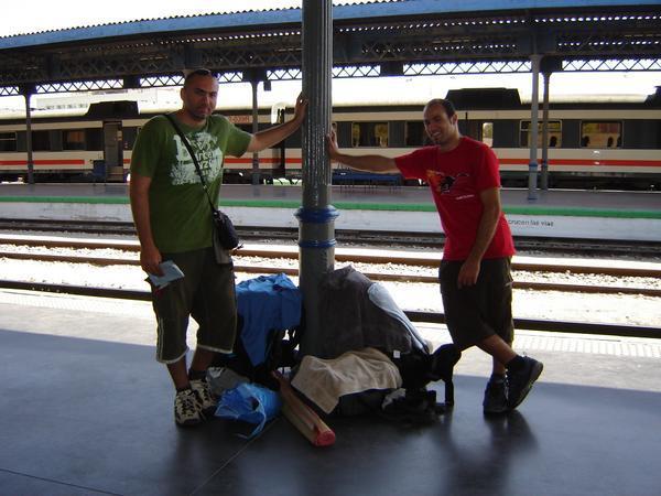 waiting for the train to leave Granada