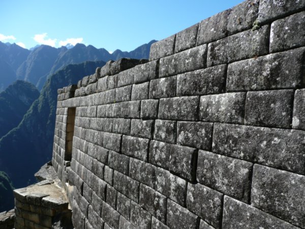 Super solid Inca Wall