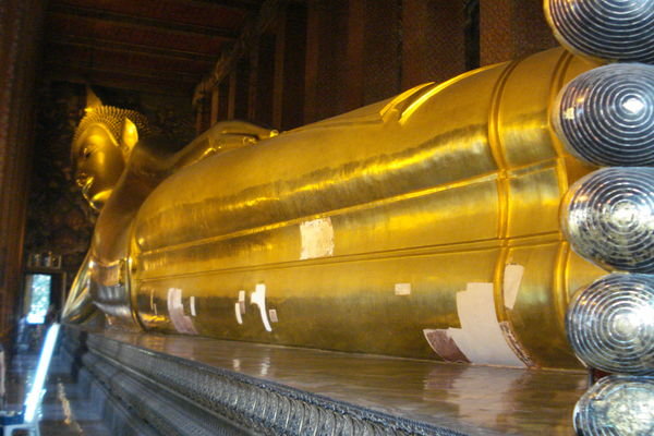 Giant Reclining Budda