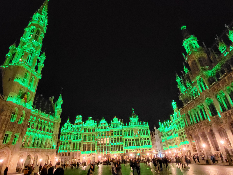 Grand-Place at night VII