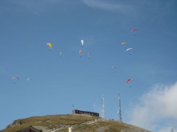 Paragliders above the Col Rodella