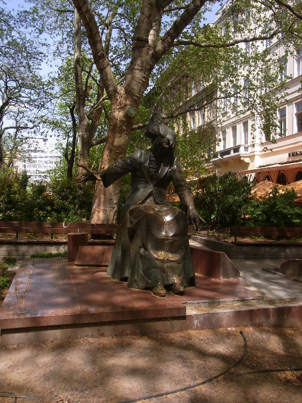 Liszt Square
