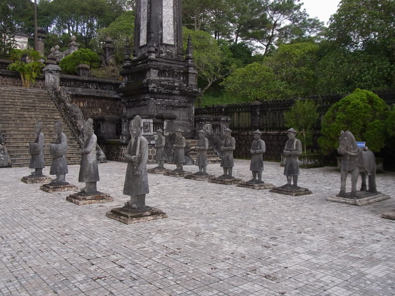 Hué: Khai Dinh's Tomb II
