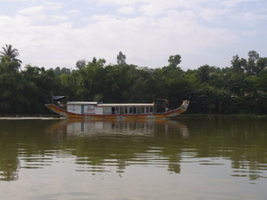 Hué: Boat Trip on Perfume River