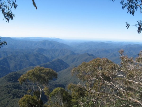 view over the Great Dividing Range 