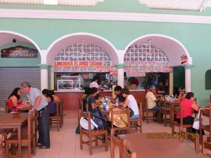 our favourite Mexican food hall! (in Valladolid)