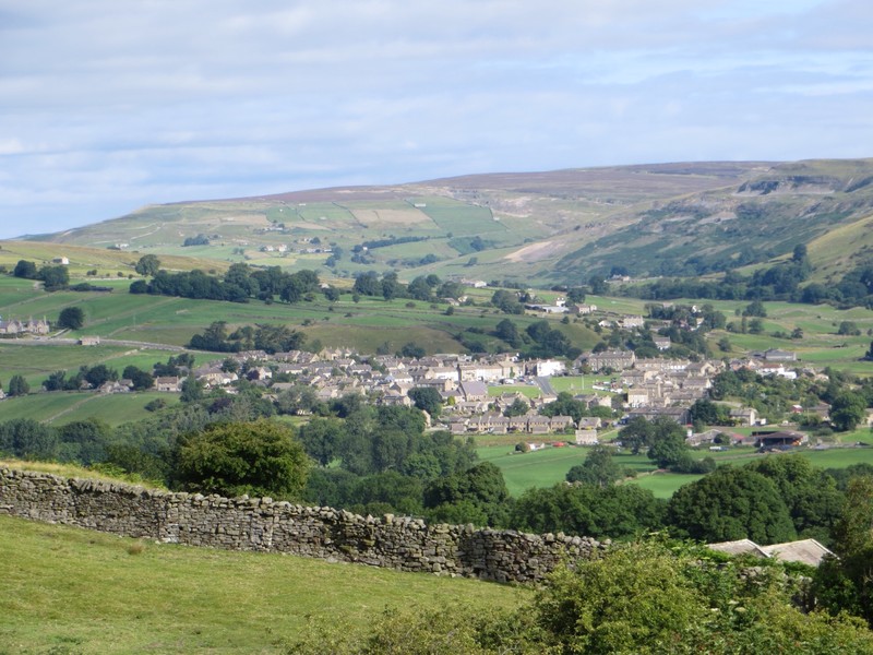 View back to Reeth