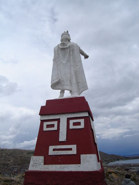 Inca King looks over Puno