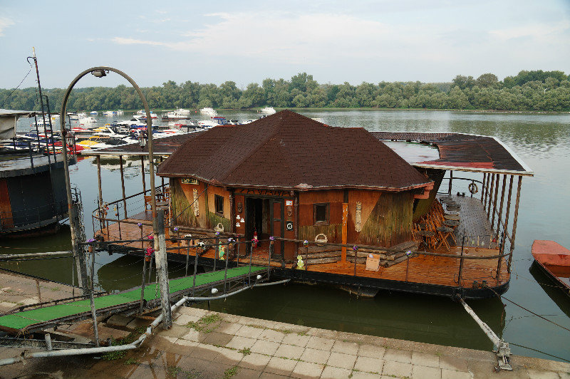 Restaurant on the Danube 