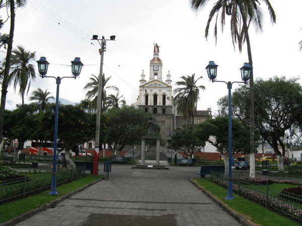 Cotacachi town square