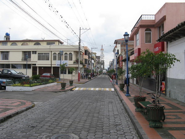 Cotacachi street