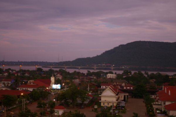 Pakse night view