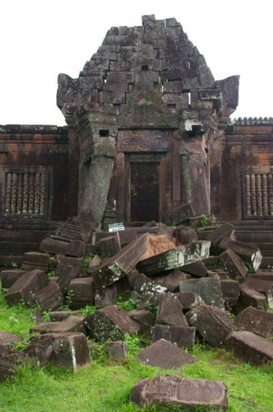 Lower level ruins at Wat Phu