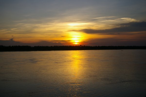 Kratie sunset (yesd another one!)