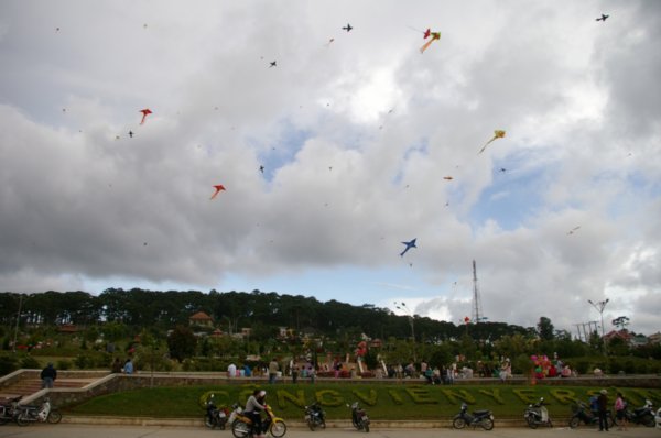 Dalat - Lets go fly a kite!