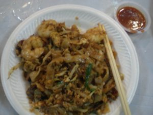 The local cockle stir fried noodles