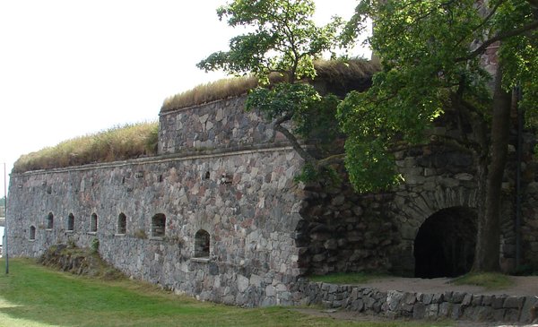 Fort wall