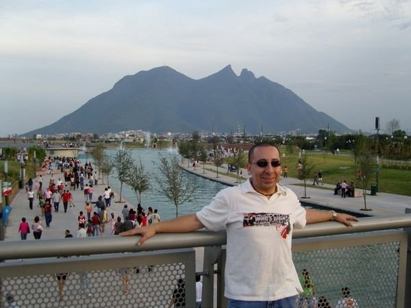 Paseo de Santa Lucia 3 (Monterrey)