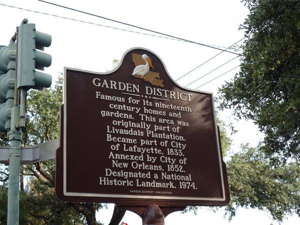 Garden District sign