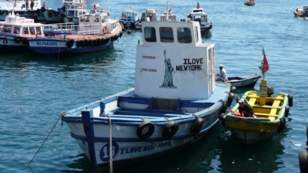 Hugo Chavez´s private boat in Valpariso harbour!