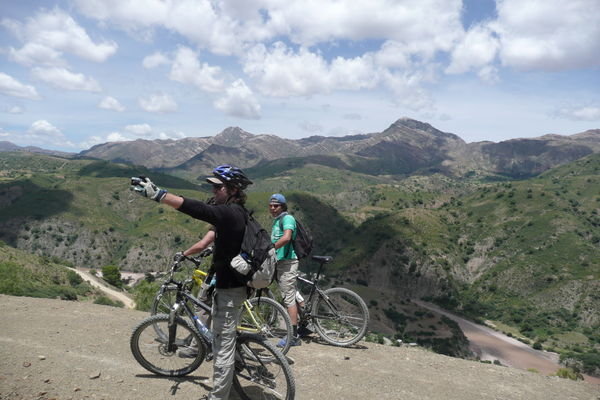 Mountain Biking with crazy fit dutchmen