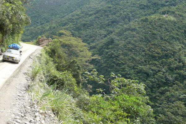 Road Coroico - Rurrenabaque