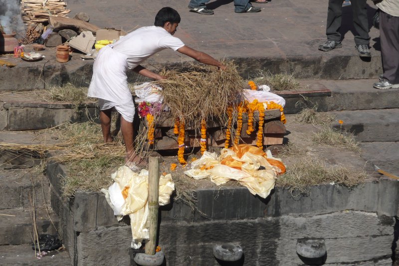 Preparing the body for cremation at Pashupatinath