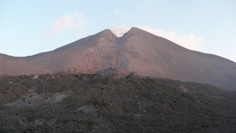Volcan Pacaya at sunset
