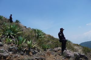 Police protection on the climb up Santa Ana volcano